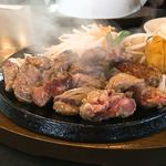 肉のはせ川 - ヒレの割に筋ばってるような…