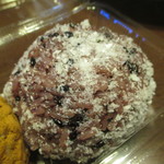 い志い - 黒米大ぼた餅