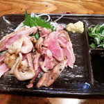 居食屋 わいるどふぁーむ  - ◆薩摩地鶏のタタキ＠８８０円