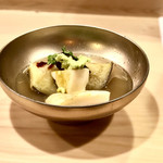 うを徳 - 大原・蒸し鮑と賀茂茄子のお椀