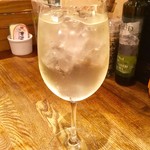 イタリアンバール ミーオ - 「スプリッツァ」(裏メニュー、時価)。