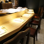 銀座 盡 - 6名のカウンター