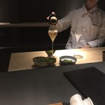 Higashiyama Wakon - グラスのシャンパンからスタート