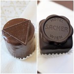 DEMEL - ホテルザッハーのミニと比べてみました