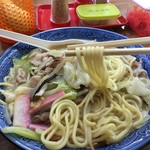 丸正ラーメン - 麺