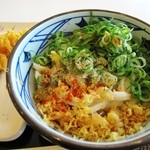 丸亀製麺 - ぶっかけ（冷）並280円とエビ天130円