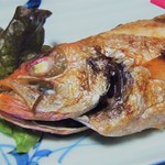 Nakaya Suryokan - 焼き魚はのどぐろ一尾！