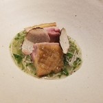 ete - ホロホロ鳥股肉 サマートリュフ香るスープ仕立て