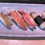 ぎふ初寿司 柳津店 - 炙りえんがわ ズワイガニ アワビ
                                