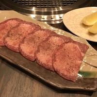 焼肉 拍手喝采 - 