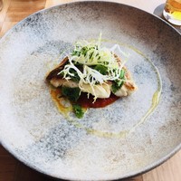 ザ タヴァン グリル＆ラウンジ - 
