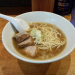 比内鶏肉そば（小）（750円）