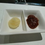 黒毛和牛 梅乃里 - ニンニクとコチジャン