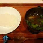 蓬左茶寮 - ご飯物:煮え花と茗荷の赤だし