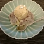 蓬左茶寮 - 水菓子:メロン大福 ライチ紅茶(ミルクティー)のアイス添え