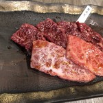 焼肉ホルモンたんど - カルビ