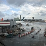 舊街場白咖啡 - 香港国際空港