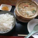 Mampuku - ホルモン鍋定食850円