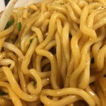 麺鮮醤油房 周月 - 油そば  大盛り 麺にしっかりとタレを混ぜて食します〜(*^▽^*)❤️