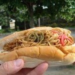 栄喜堂 - 焼きそばパン（160円）