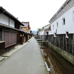 米澤たい焼店 - 白壁蔵の風景