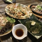Hanagasa - ミミガー、海ぶどう、ふーちゃんぷる