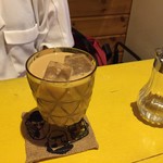 カレーや デッカオ - ロイヤルミルクティ