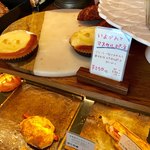 コンセントマーケット - 中央テーブル１