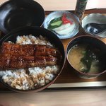 Akebono Shiyokudou - うなぎ定食