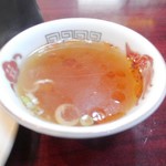 珍来 - 中華スープ・ラー油を落とします