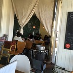 caf’e SAKURA - 店内の雰囲気
