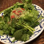 タイ料理バル タイ象 - パクチーポテトサラダ