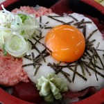 市場食堂 - ネギトロ山掛けマグロ