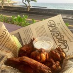 Chill'n On the Bay - バッファローウィング$10.00。