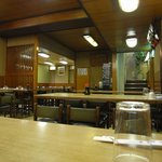 登茂恵 - 5時半だと空いている