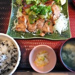 大戸屋 ごはん処 - 