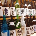 UOHARU - 厳選　日本酒の数々