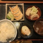 肉汁餃子のダンダダン - 