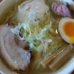 麺や来味 - 極み天然清湯塩らぁ麺750円(税別)