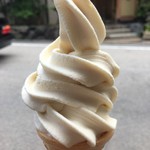 Yuba Ryouri Higashiyama Yuuzu - 豆乳ソフトクリーム¥378