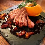 肉ビストロ モニ - 鴨肉のじっくりロースト ソース・オランジュ