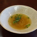 Remede nikaho - 豆苗コンソメスープ