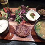 あむりたの庭、そして音楽 - ハンバーグ定食