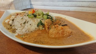 ステッラ - いちじくとチキンカレー