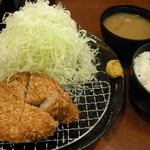 はなかつ - 「芳寿豚の上ひれカツ定食」