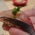 寿司割烹 魚紋 - 鯵。リフト(^-^)/
      