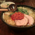 塩らー麺 本丸亭 - 赤丸