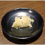 らーめん蓮 - にんにくは別皿にて。