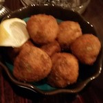 立ち拠り酒場 榮 - 2018.3.24  【アスコラーナ】 480円   ボヤけた(^^;