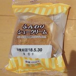 ディオ - ふんわりシュークリーム(税抜)39円 (2018.05.27)
